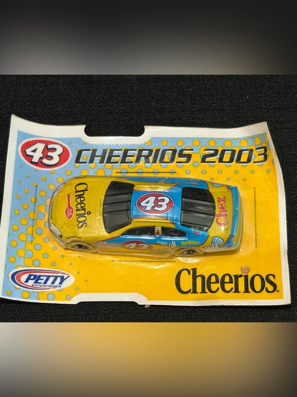 2003 General Mills Cheerios Cereal 1:64 Promo Car NASCAR 43 PETTY